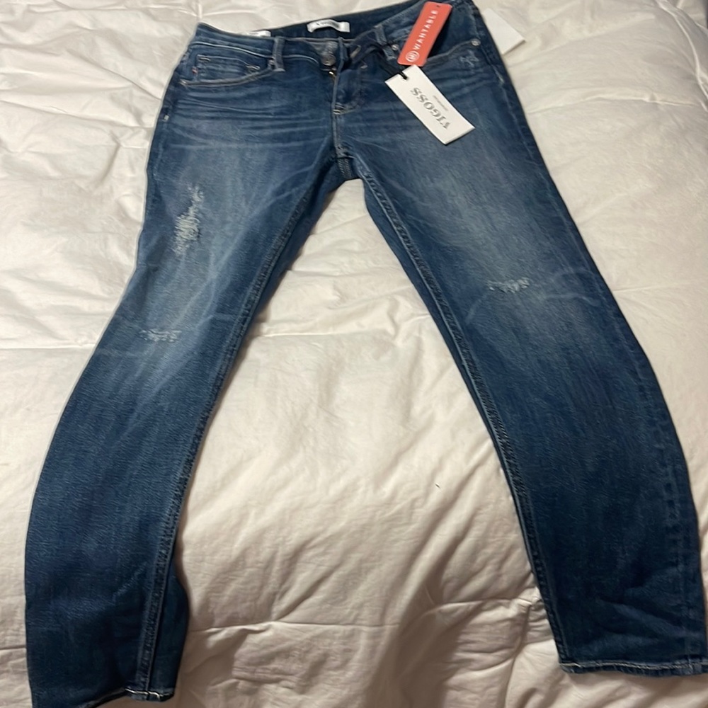 Women’s vigoss distressed jeana